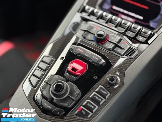 2019 LAMBORGHINI AVENTADOR LP770-4, Comfort seat+ sensonum sound system +RYFT