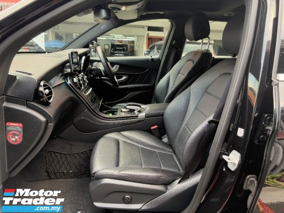 2016 MERCEDES-BENZ GLC 250 2.0 (A) Kamera But Kuasa Bumbung Panaromik AMG CKD 
