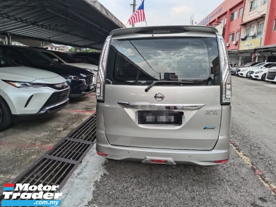 2017 Nissan Serena Nissan Serena 2.0cc S-Hybrid高速公路明星 (一个)
