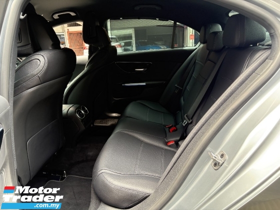 2023 MERCEDES-BENZ C-CLASS C200 1.5 (A) CKD 12K KM Done Full Service UW2028