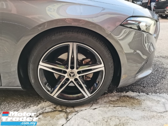 2019 MERCEDES-BENZ A-CLASS 2019 Mercedes Benz A200 1.3 (A) Progressive Line 