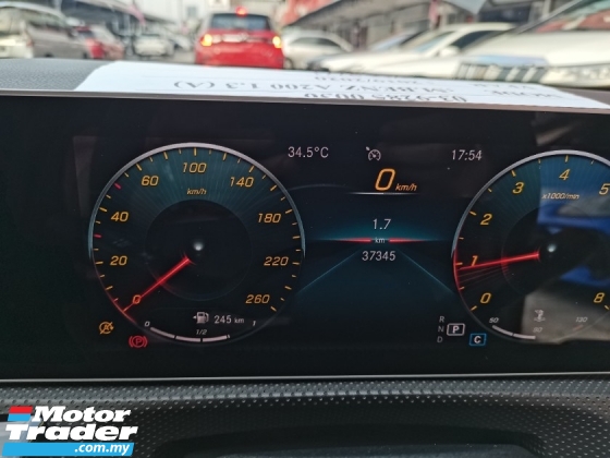 2019 MERCEDES-BENZ A-CLASS 2019 Mercedes Benz A200 1.3 (A) Progressive Line 