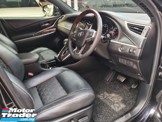 2017 TOYOTA HARRIER 2017 Toyota HARRIER 2.0 PREMIUM MODELLISTA (A)  REG 2021