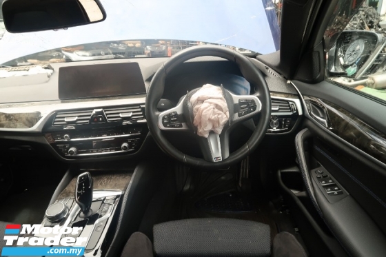 BMW G30 HALF CUT Performance Part 