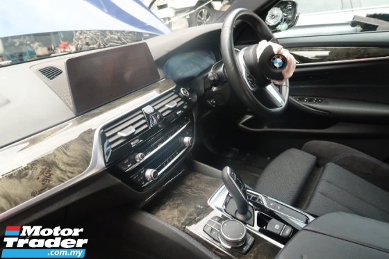 BMW G30 HALF CUT Performance Part 