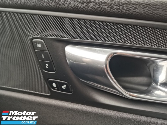 2018 VOLVO XC60 2018 Volvo XC60 2.0 T5 80k km Rekod Perkhidmatan Penuh 
