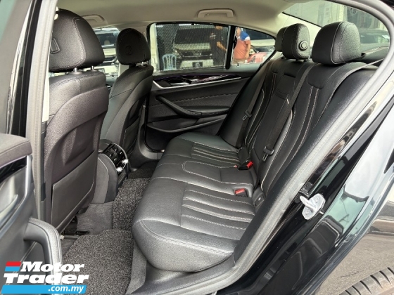 2020 BMW 5 SERIES 520 Full Service Record Under Warranty Till Nov 25
