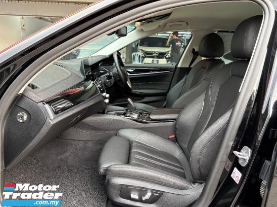 2020 BMW 5 SERIES 520 Full Service Record Under Warranty Till Nov 25