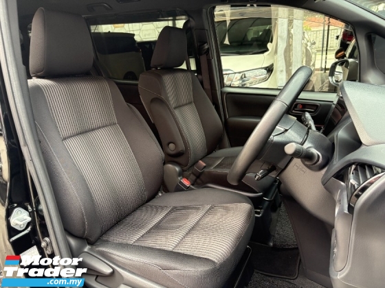 2019 TOYOTA VOXY ZS KIRAMEKI II Registered 2023 Sunroof 7Seater 