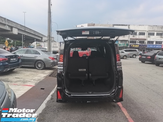 2019 TOYOTA VOXY Z KIRAMEKI II REG 2023