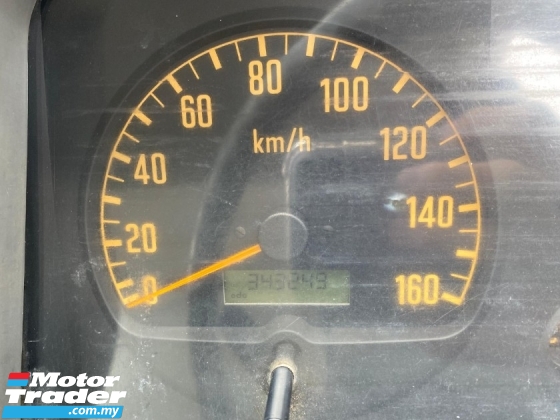2013 ISUZU NKR55 2.8 (M) BOX VAN BOLEH FULL LOAN TIP TOP CONDITION