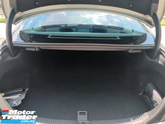 2015 MERCEDES-BENZ C-CLASS C200 2.0 (A) AVANTGARDE W205 CKD R CAMERA LEATHER 
