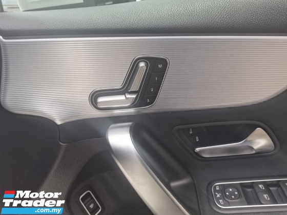 2022 Mercedes-Benz A250 Mercedes Benz A250 2.0cc轿车AMG系列 (一个)