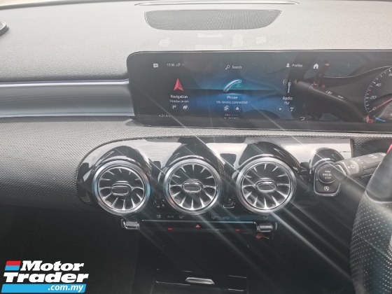 2022 Mercedes-Benz A250 Mercedes Benz A250 2.0cc轿车AMG系列 (一个)