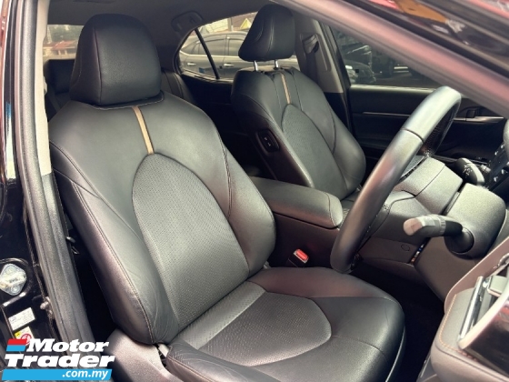 2019 TOYOTA CAMRY 2.5 V CBU 49k km Rekod Perkhidmatan Penuh Waranti Percuma
