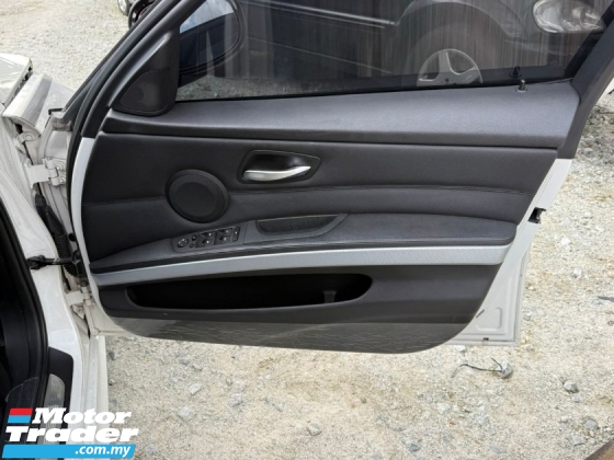 BMW E90 LCI 320D BODY PARTS Performance Part 