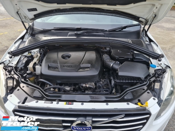 2017 VOLVO XC60 2.0 T6 Turbo - New Facelift Model