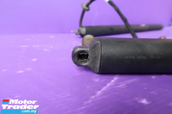 PORSCHE MACAN REAR BOOT ABSORBER Performance Part 