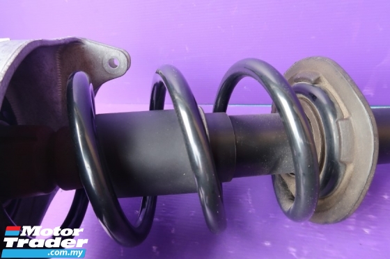 PORSCHE MACAN FRONT ABSORBER Performance Part 