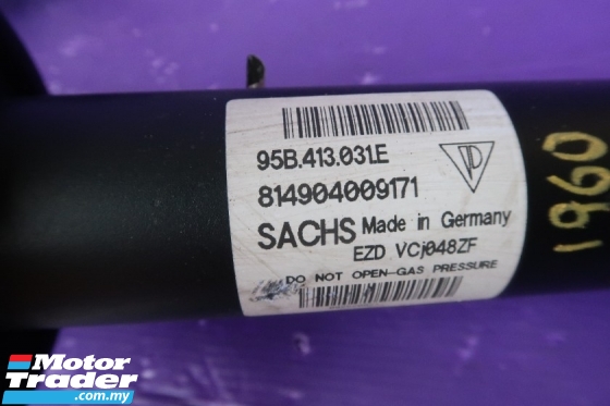 PORSCHE MACAN FRONT ABSORBER Performance Part 