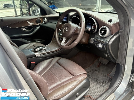 2017 MERCEDES-BENZ GLC 200 2.0 (A) CKD 59K KM Full Service Free Warranty