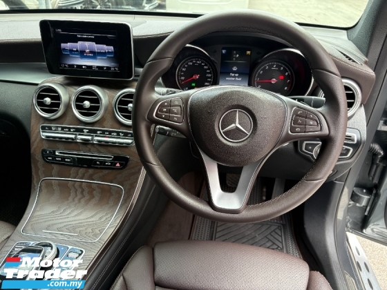 2017 MERCEDES-BENZ GLC 200 2.0 (A) CKD 59K KM Full Service Free Warranty