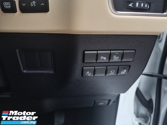 2017 LEXUS NX LEXUS NX200 2.0cc TURBO LUXURY MODEL (A)