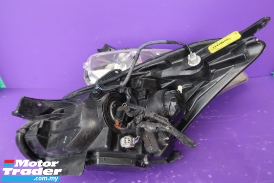 TOYOTA WISH ZGE20 HEADLAMP 6813 Performance Part 
