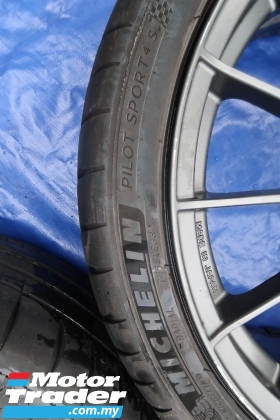 GENUINE ENKEI JAPAN RS05RR Performance Part 