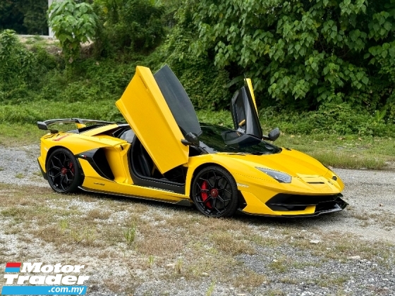 2019 LAMBORGHINI AVENTADOR LP 770-4 ,Original Yellow, Comfort seat, Electric
