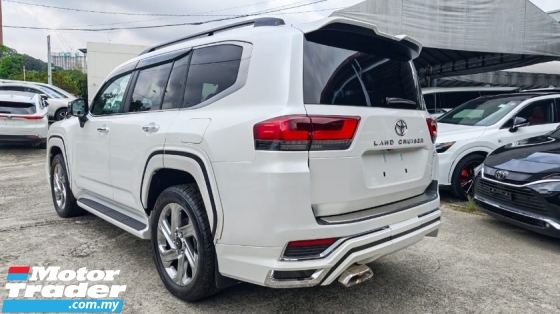 2024 TOYOTA LAND CRUISER 3.3ZX DIESEL (GRADE 6A-2K MILEGAE) MODELISTA RIMS