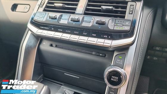 2024 TOYOTA LAND CRUISER 3.3ZX DIESEL (GRADE 6A-2K MILEGAE) MODELISTA RIMS